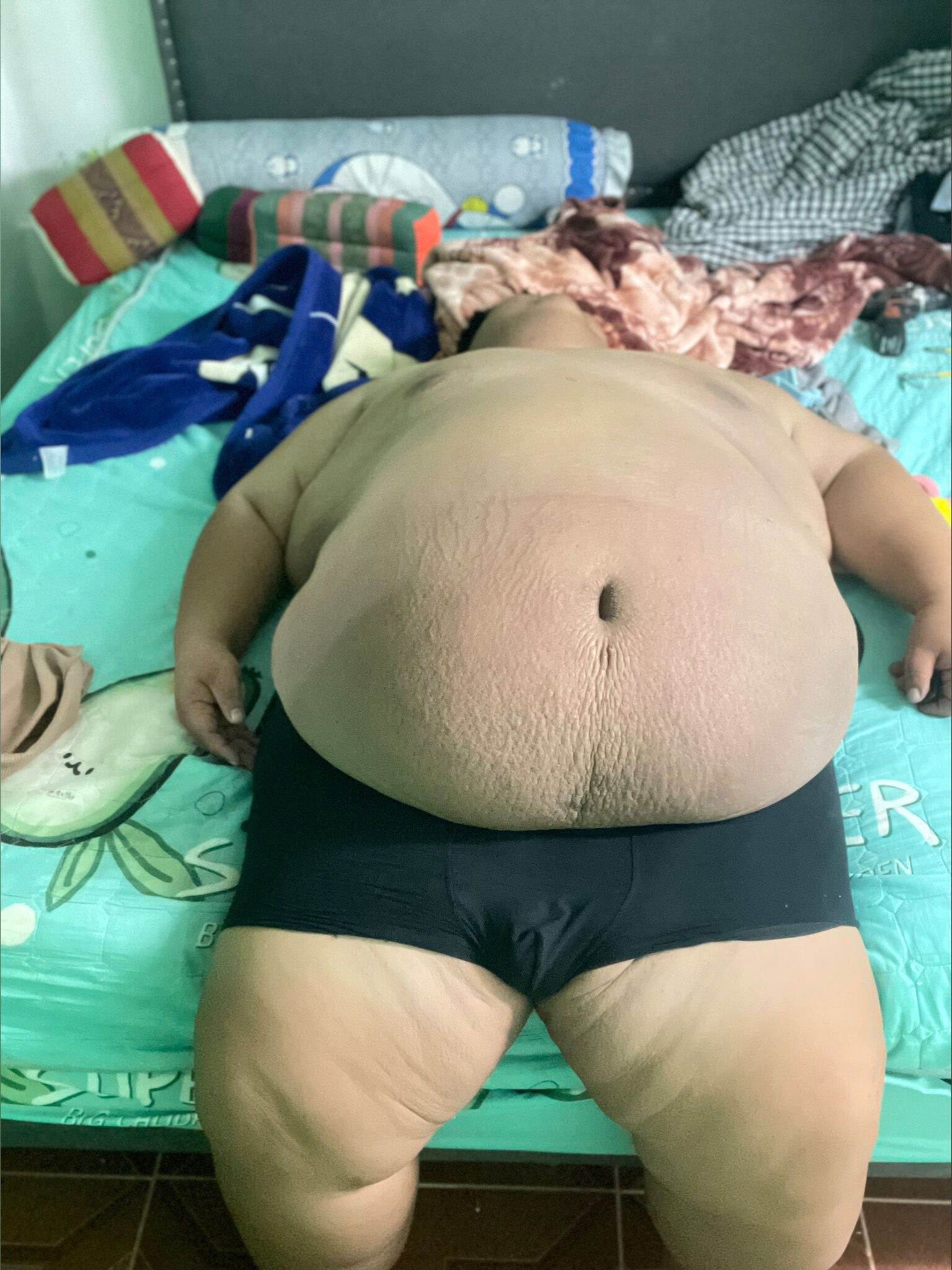 Chubby ton profile banner