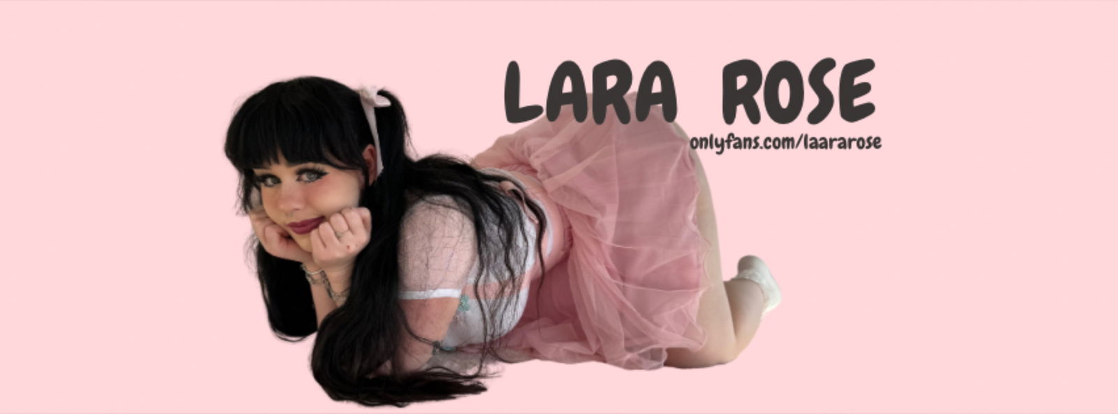 Lara Rose profile banner