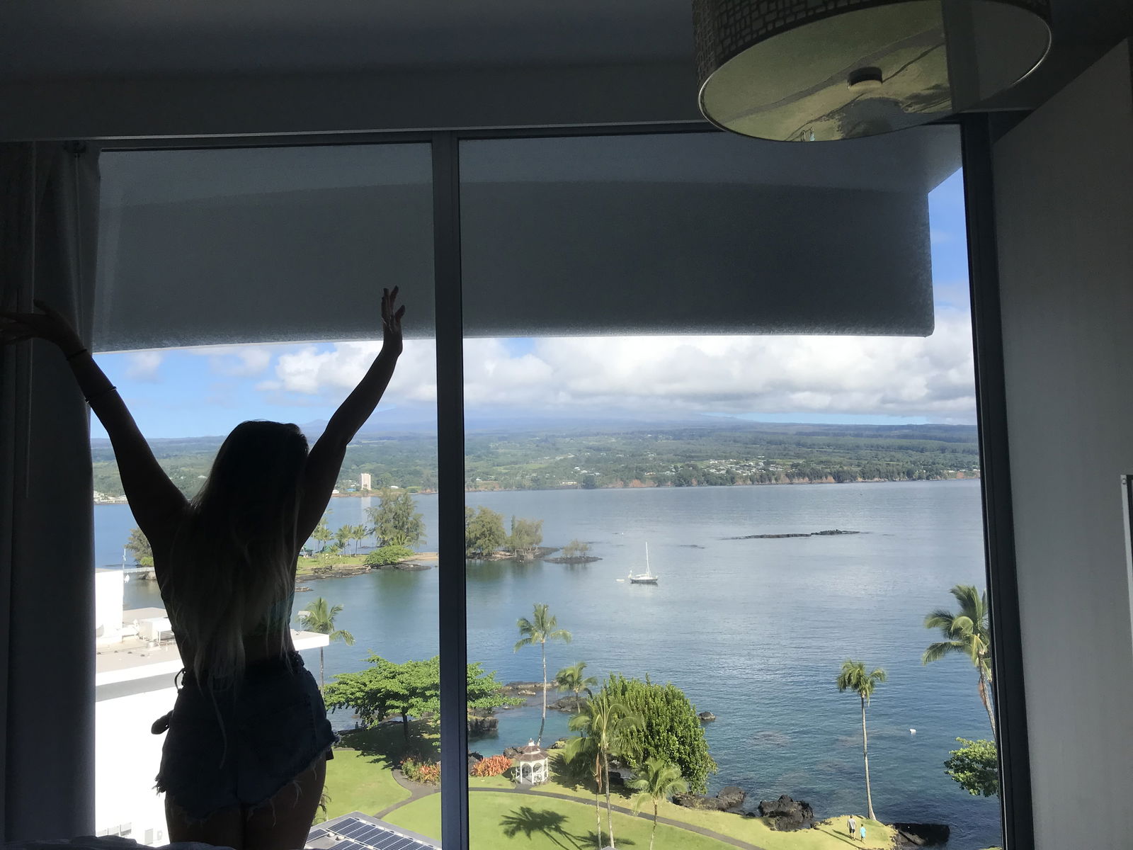 Lacey Love profile banner