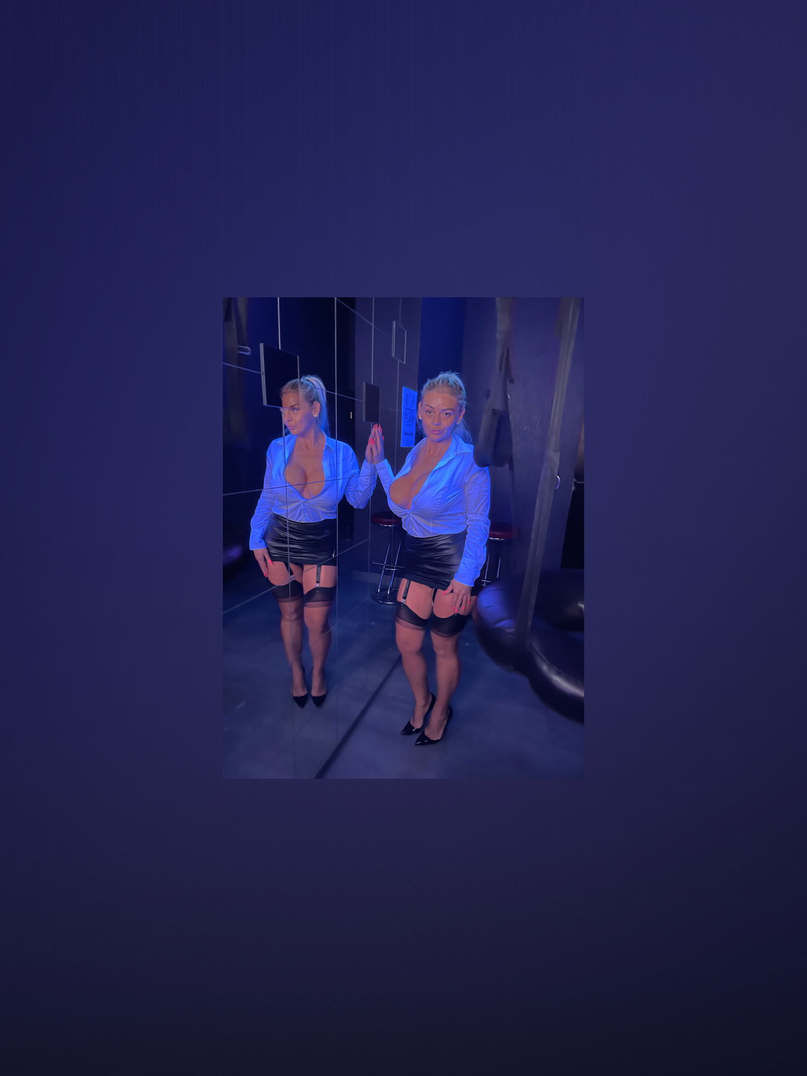 ladydina16 banner