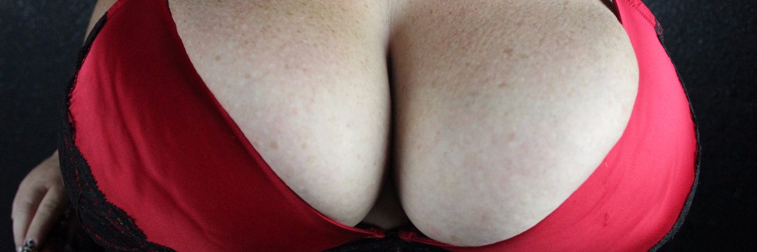 ladylynnxxx profile banner