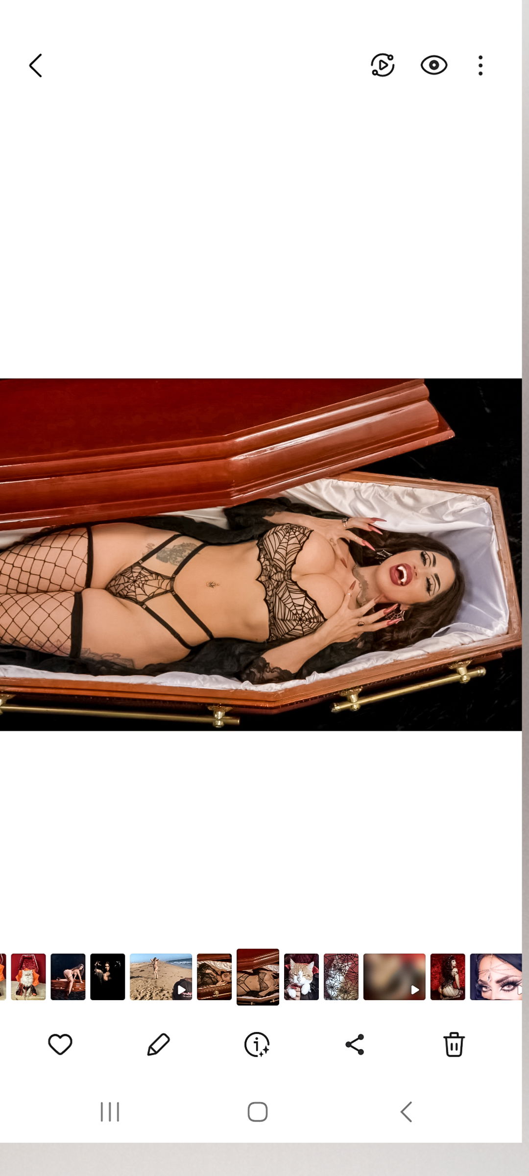Lady Vampira profile banner