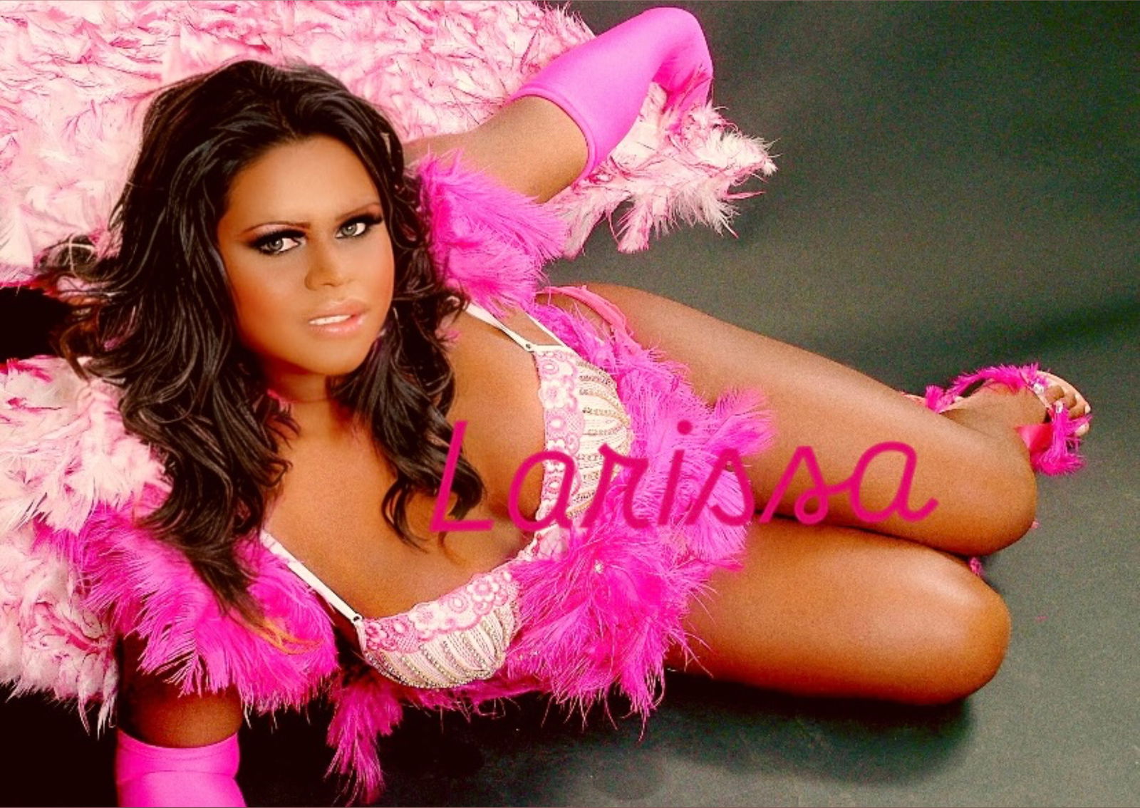 Larissa Close profile banner