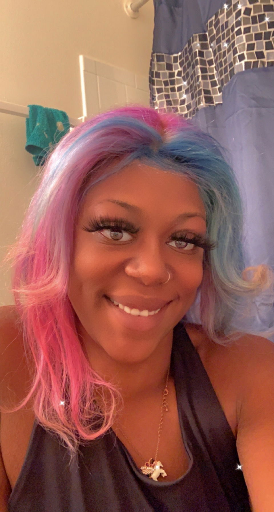 Laya Love profile banner