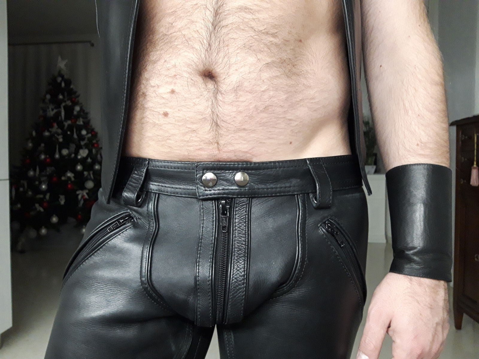leatherjo85 profile banner