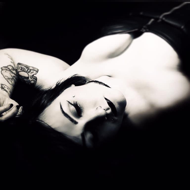 Lenora LaGore profile banner