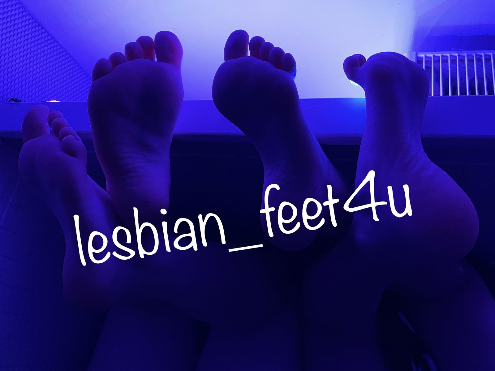 lesbian_feet4u profile banner