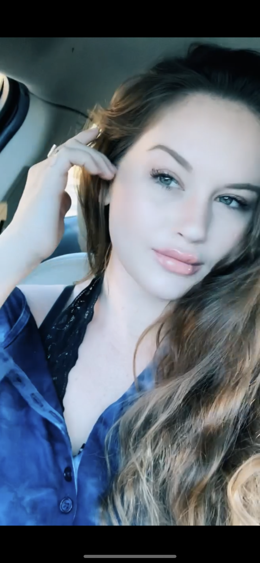 Lexi profile banner