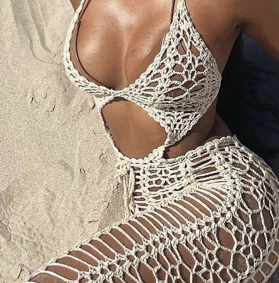 Life in Bikini profile banner