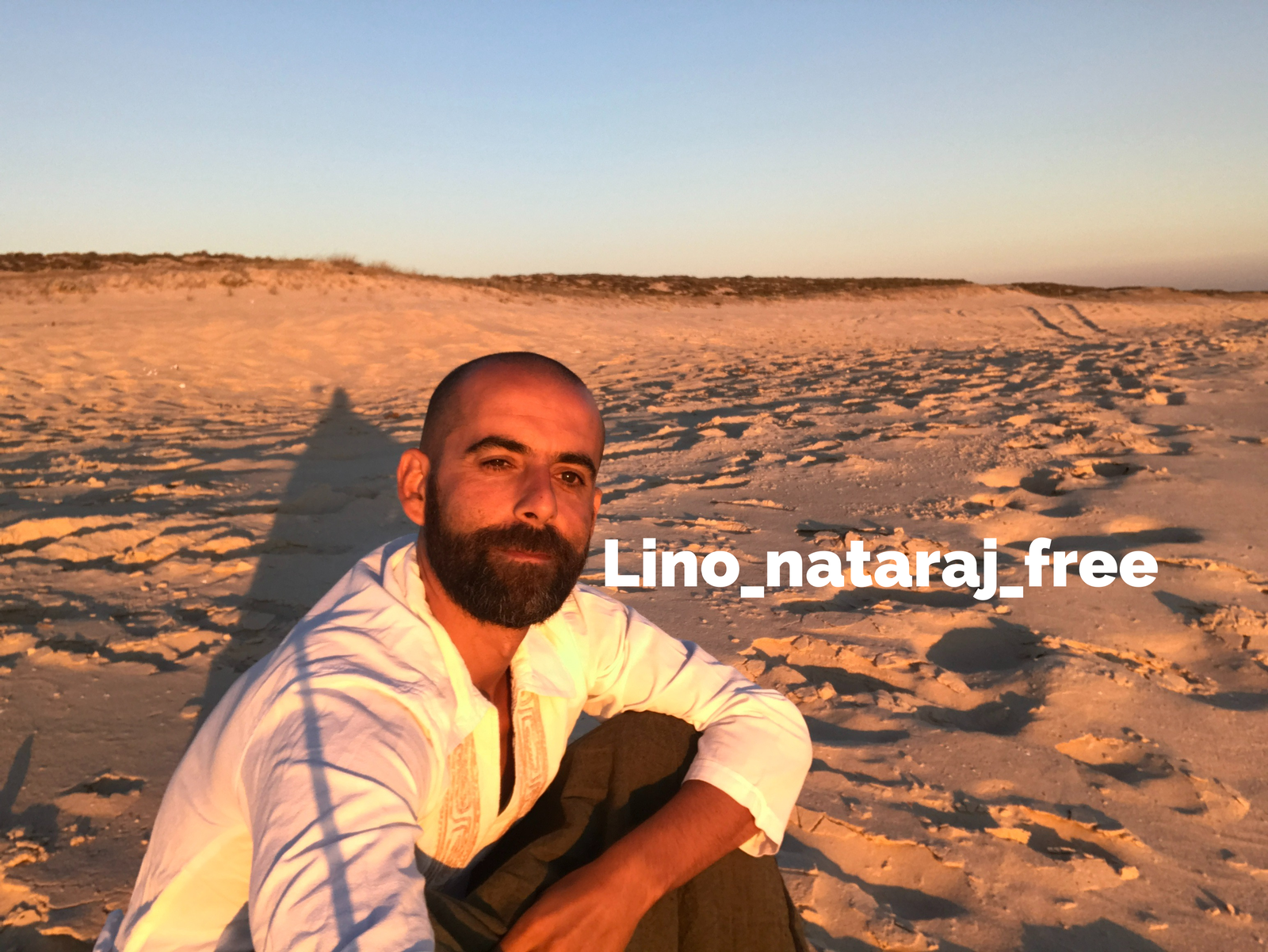 Lino Martins yoga free profile banner