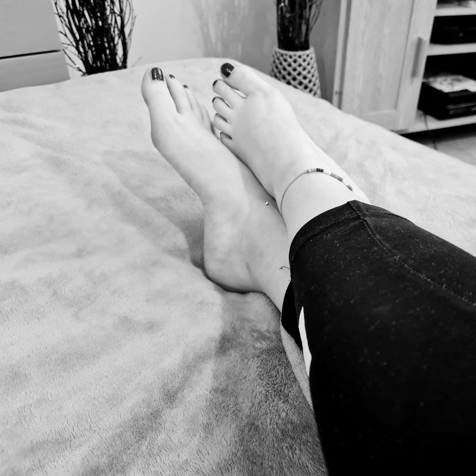 LittleFeet.xo profile banner