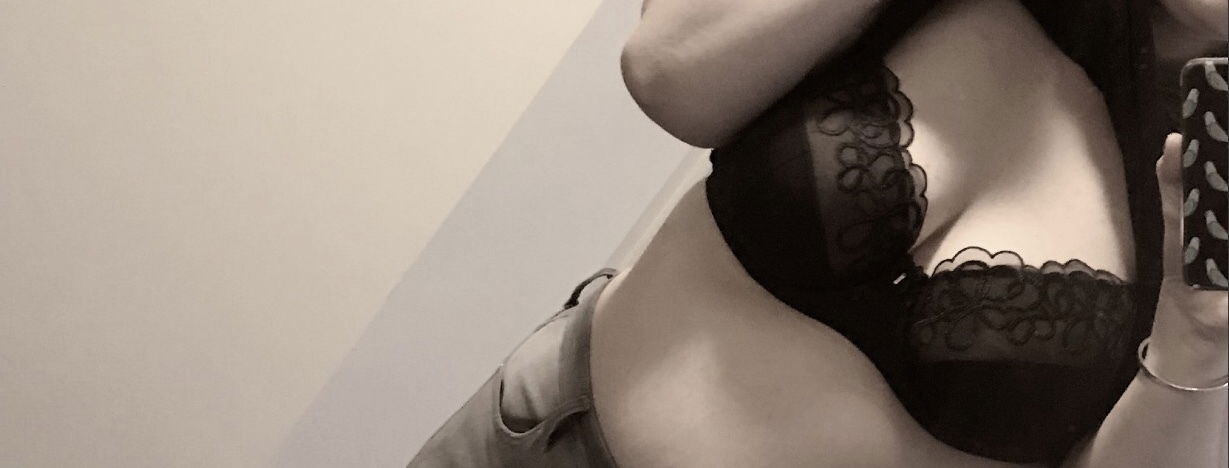 C profile banner
