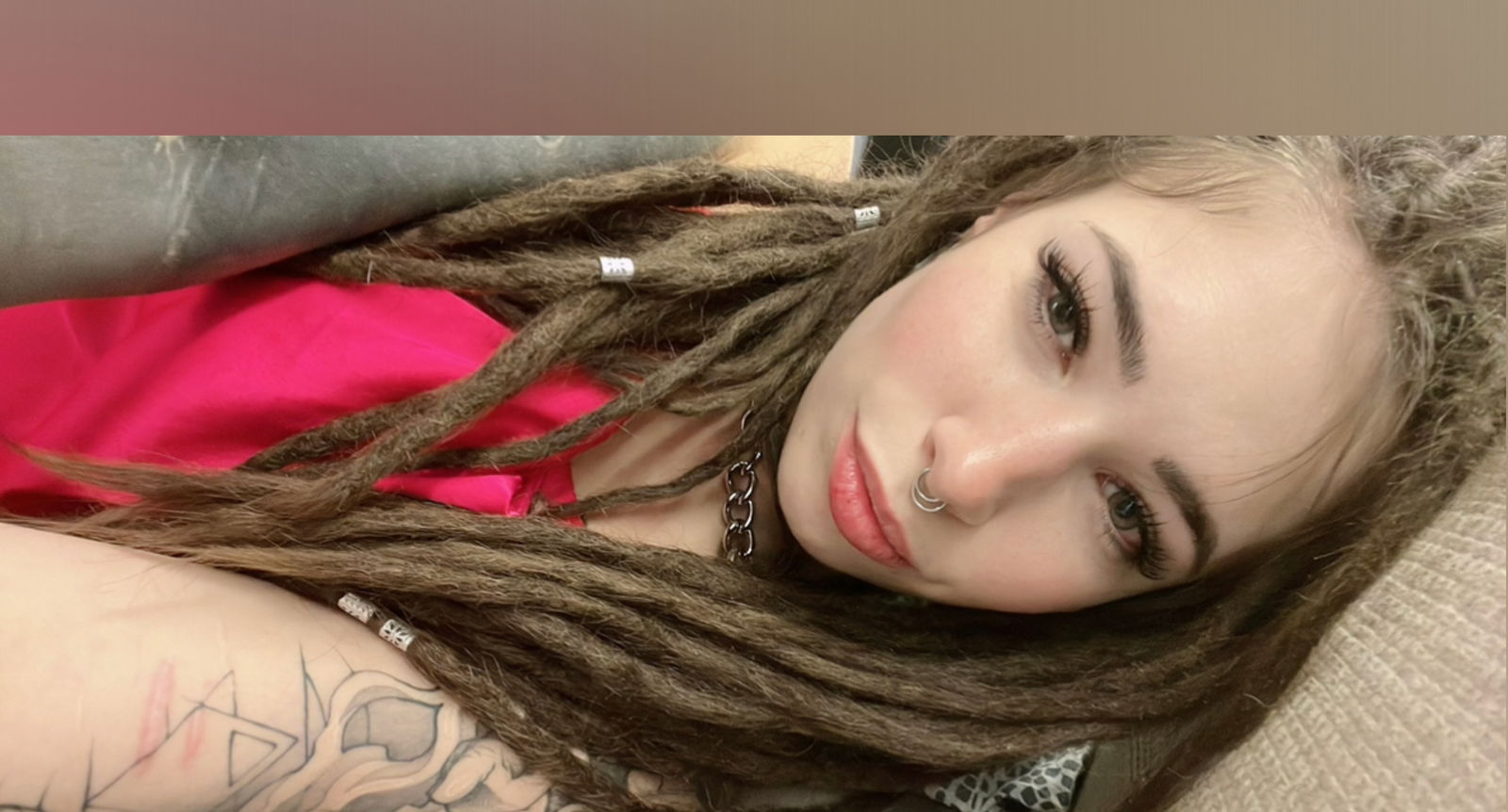 lovelychrisfree banner