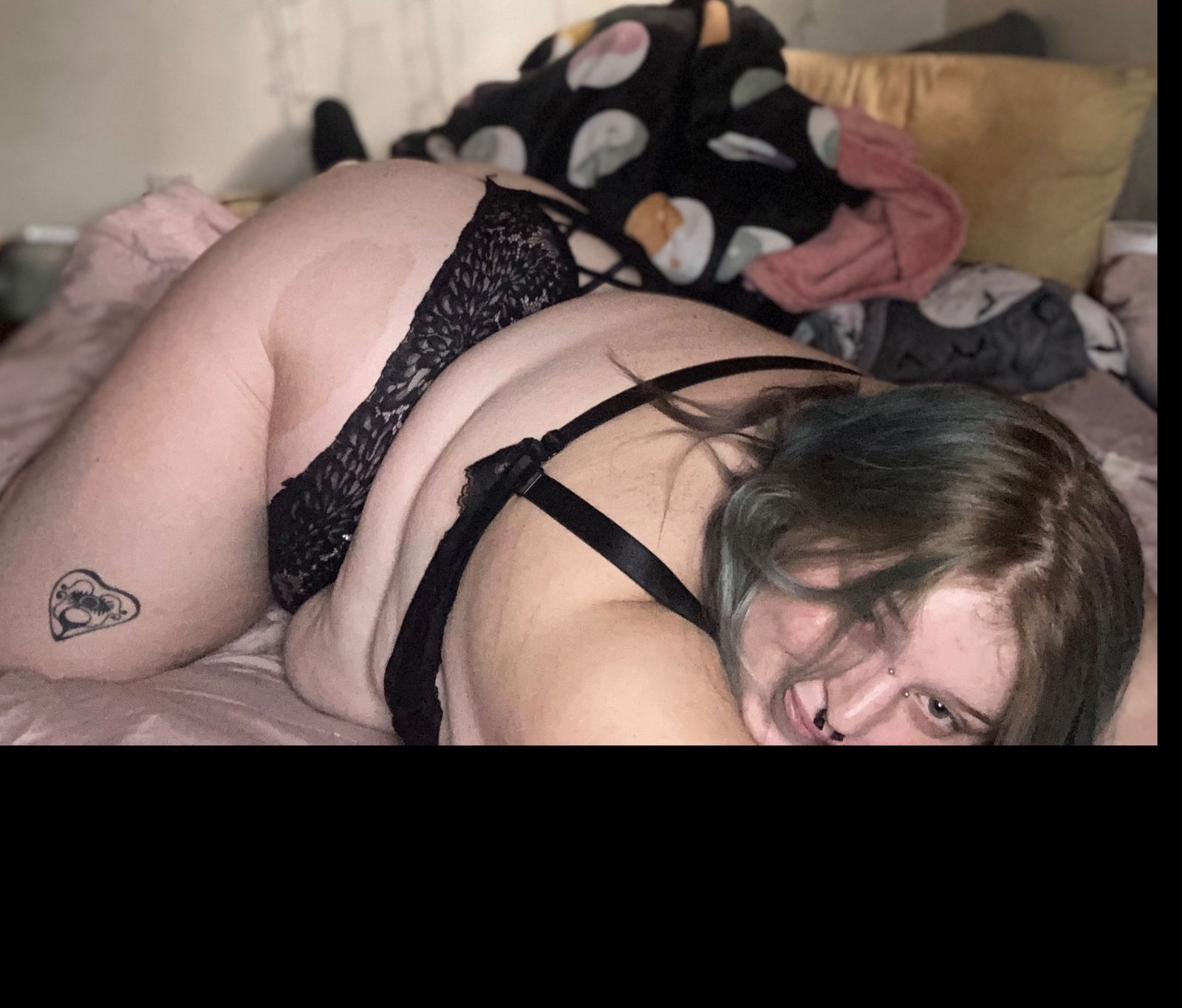 Ronnie Luv <3 profile banner