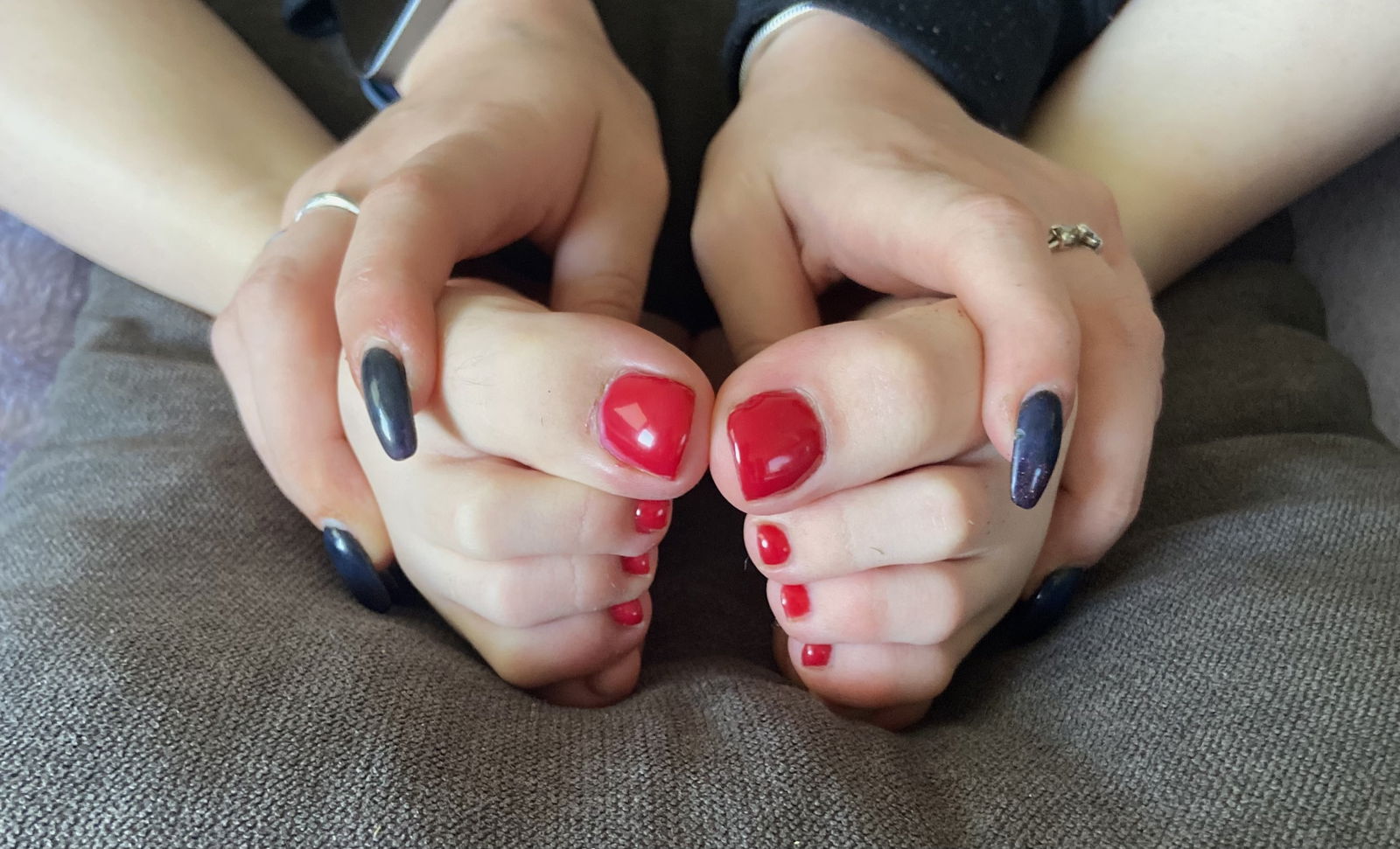 Luci Feetastic π£ profile banner