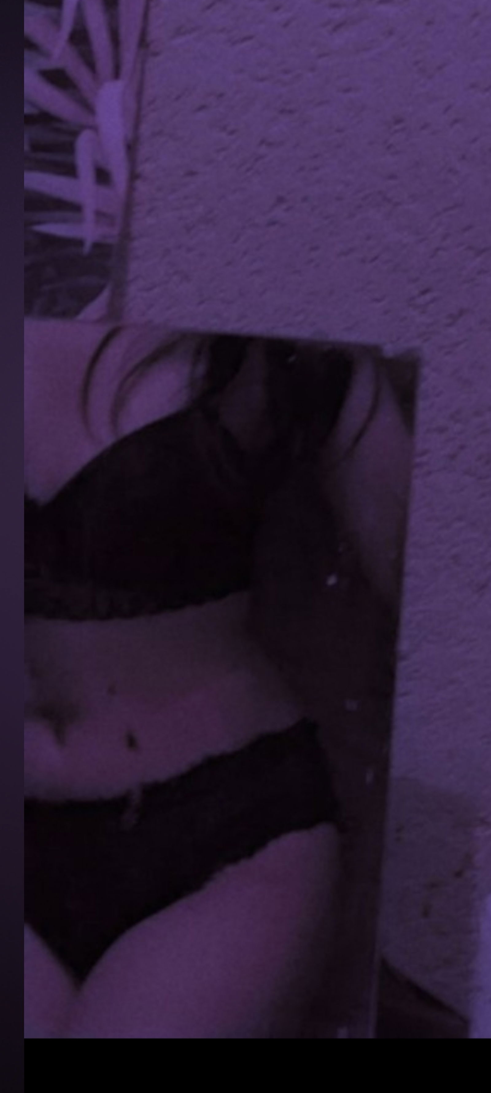 Luna profile banner