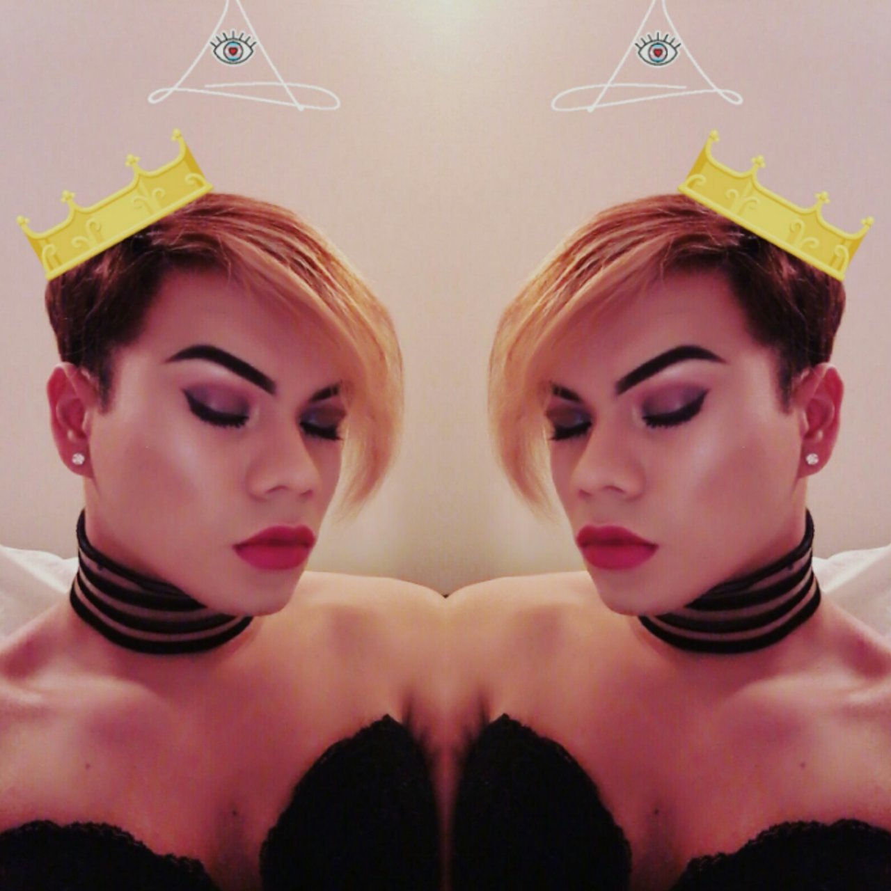 Luna Rose profile banner