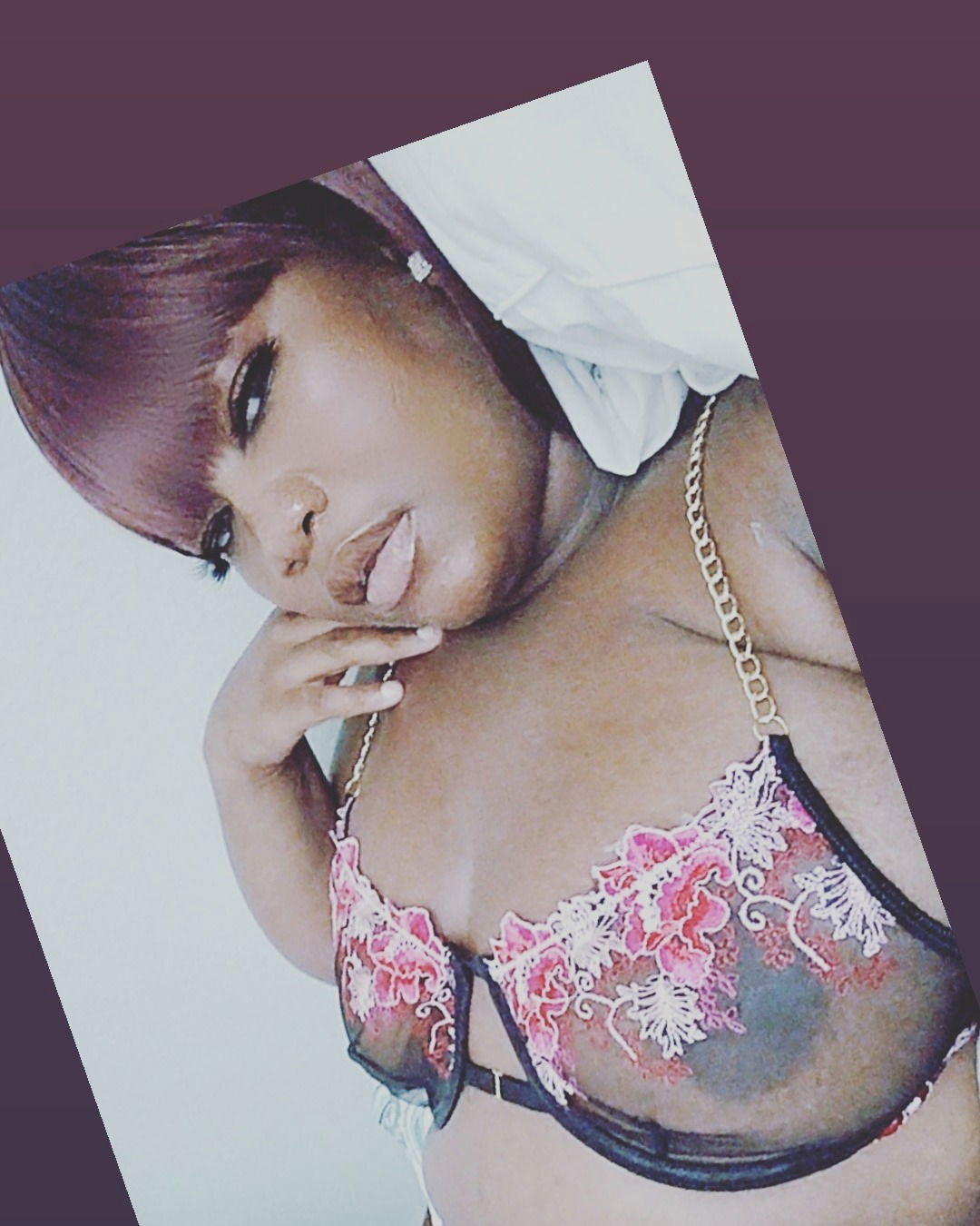 LuvlyLola profile banner