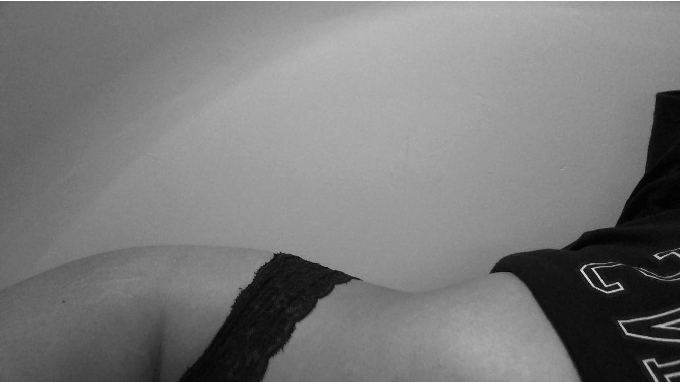 Alessia Hall profile banner