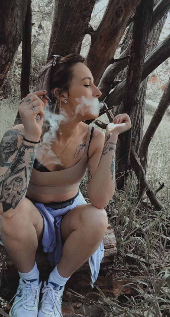 Madi Noe profile banner