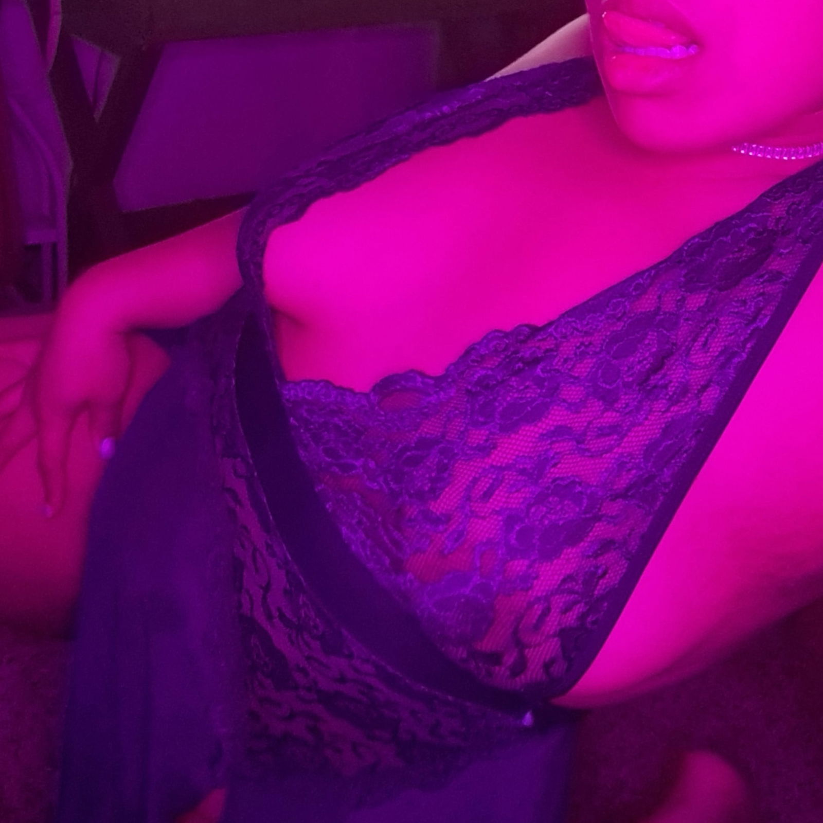 DARLA MAEEE profile banner