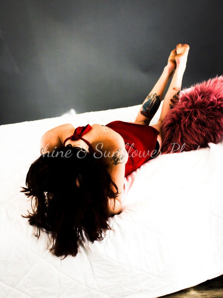Amanda Silence profile banner