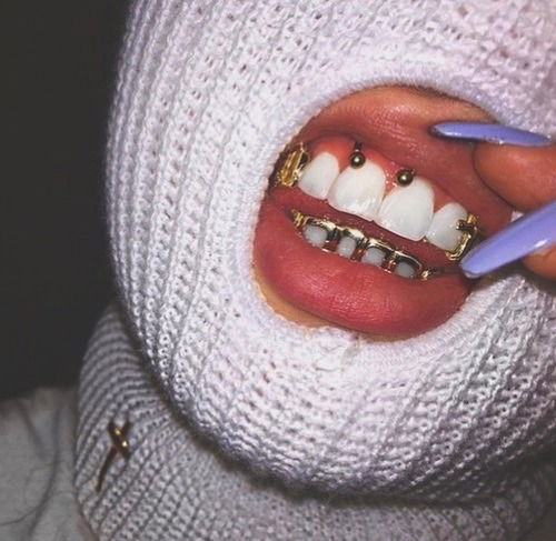 Put Da Mask On profile banner