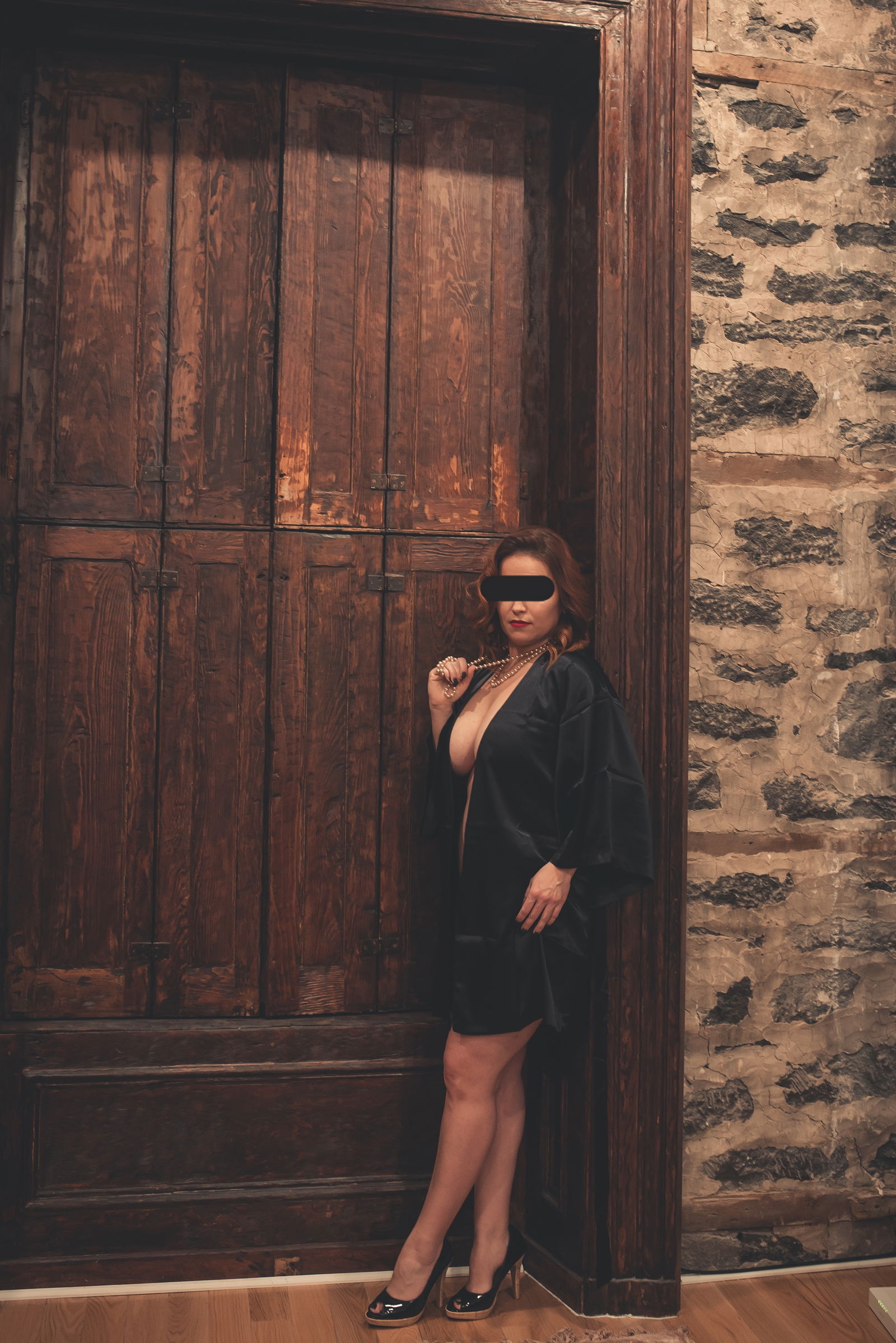 Masked Wife profile banner