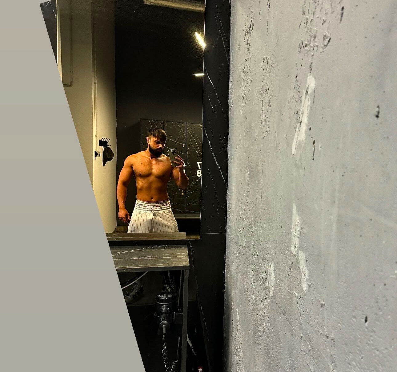 Maxhunter profile banner