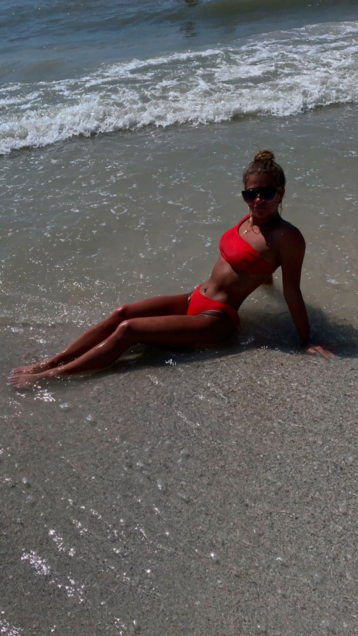 Melania profile banner
