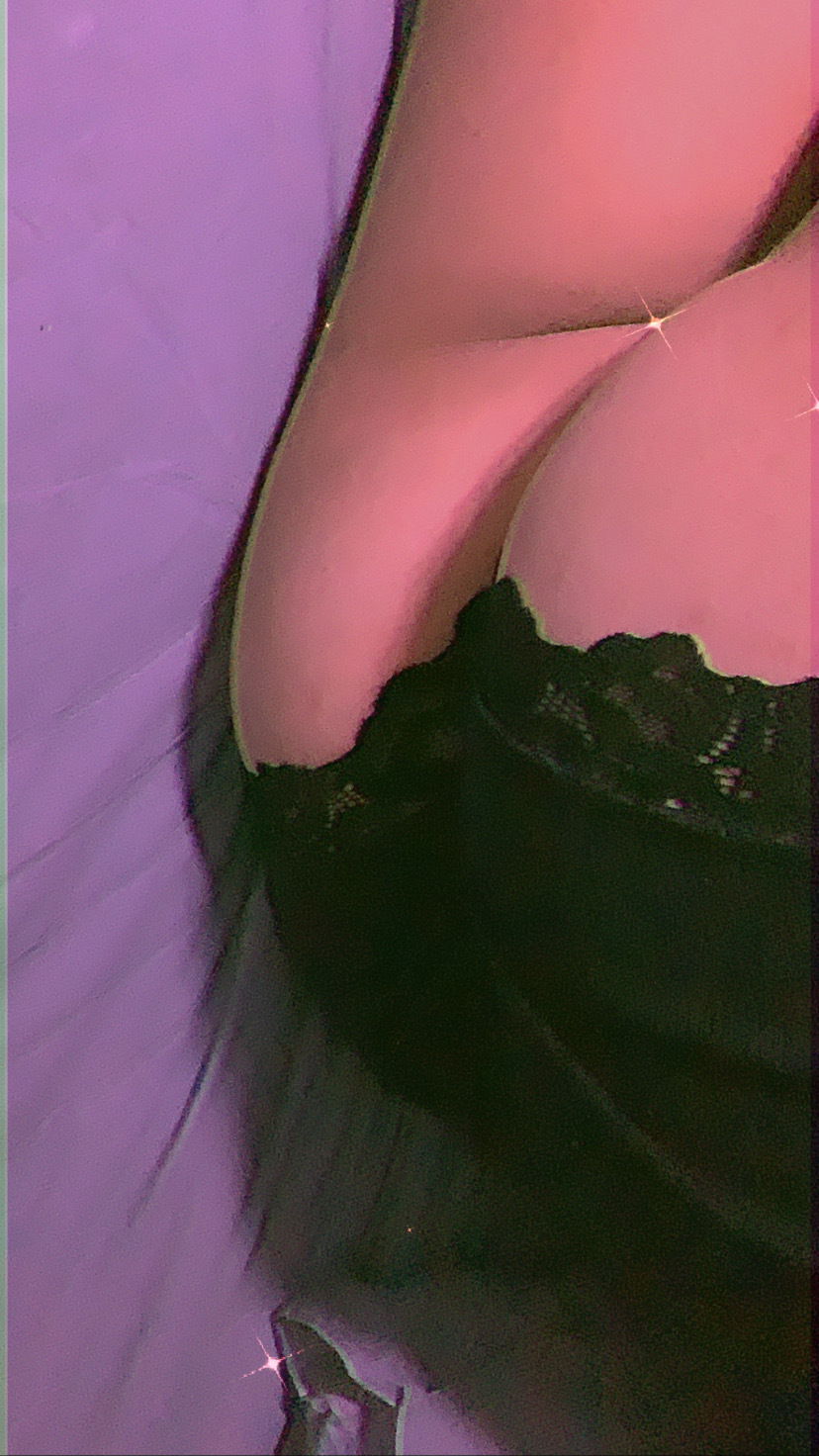 Mel profile banner