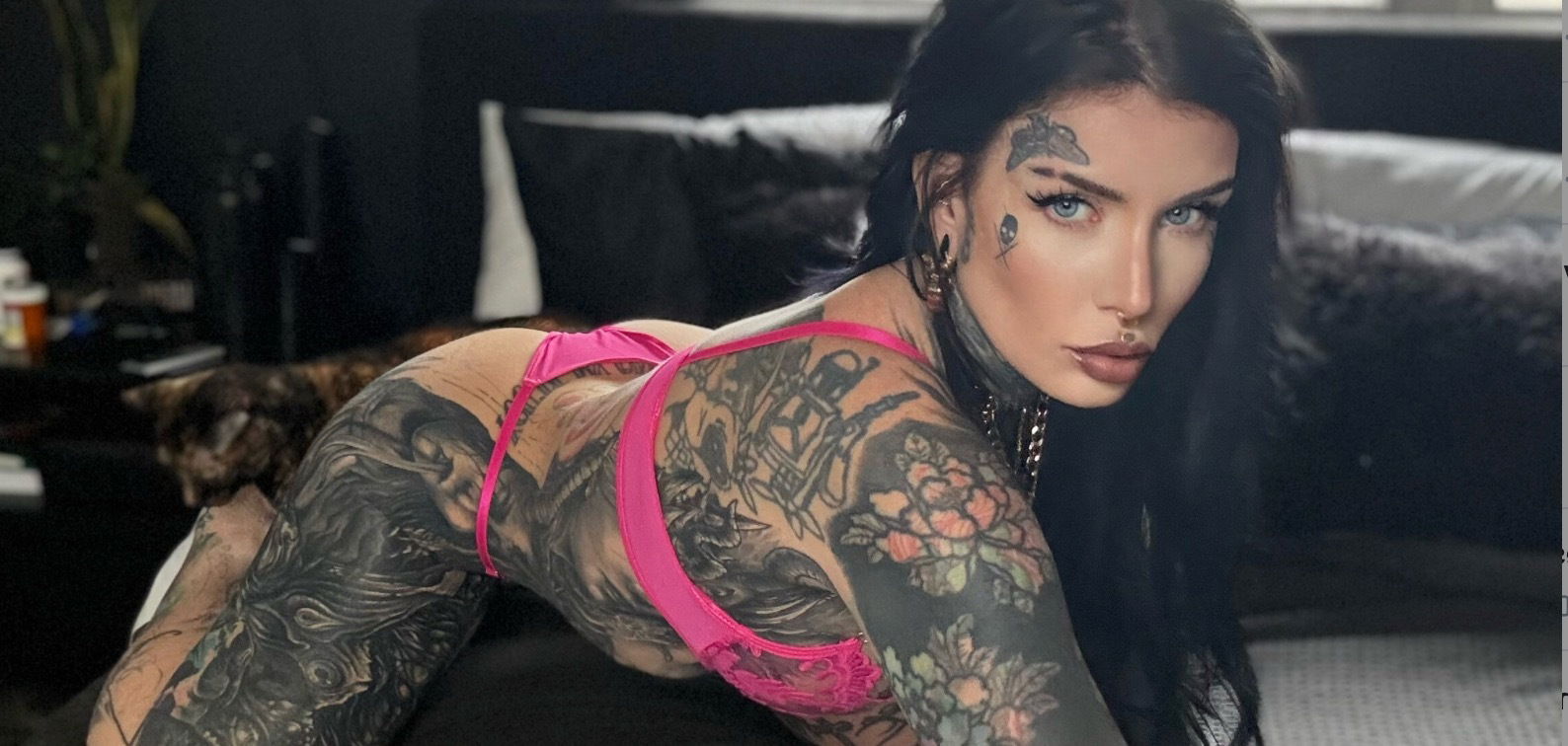 Memphis Mori profile banner