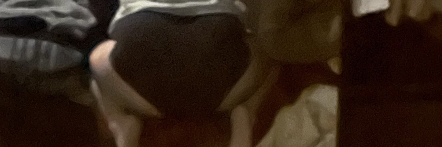 Meri profile banner