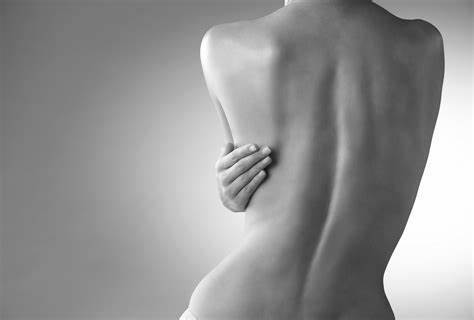 Mia Iine profile banner