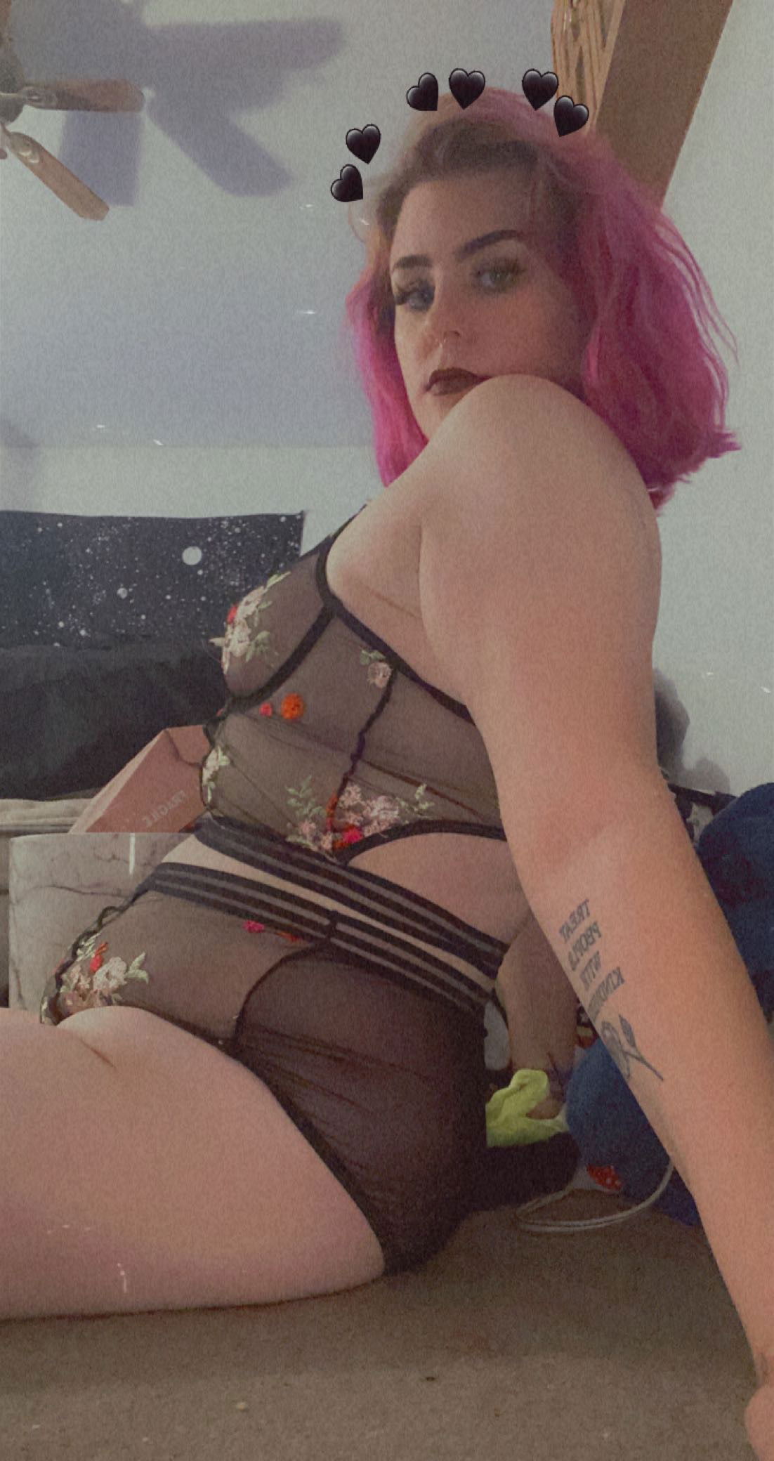 miranda rose π¦ profile banner