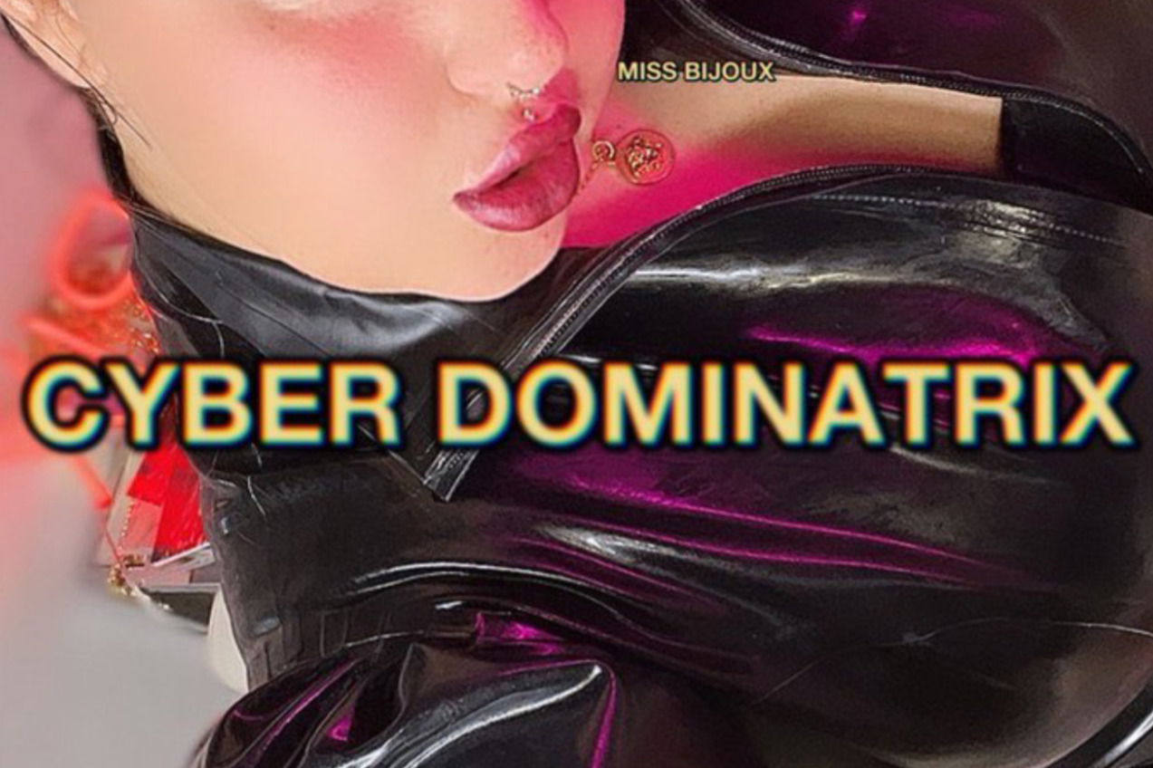 DOMINATRIX BIJOUX profile banner