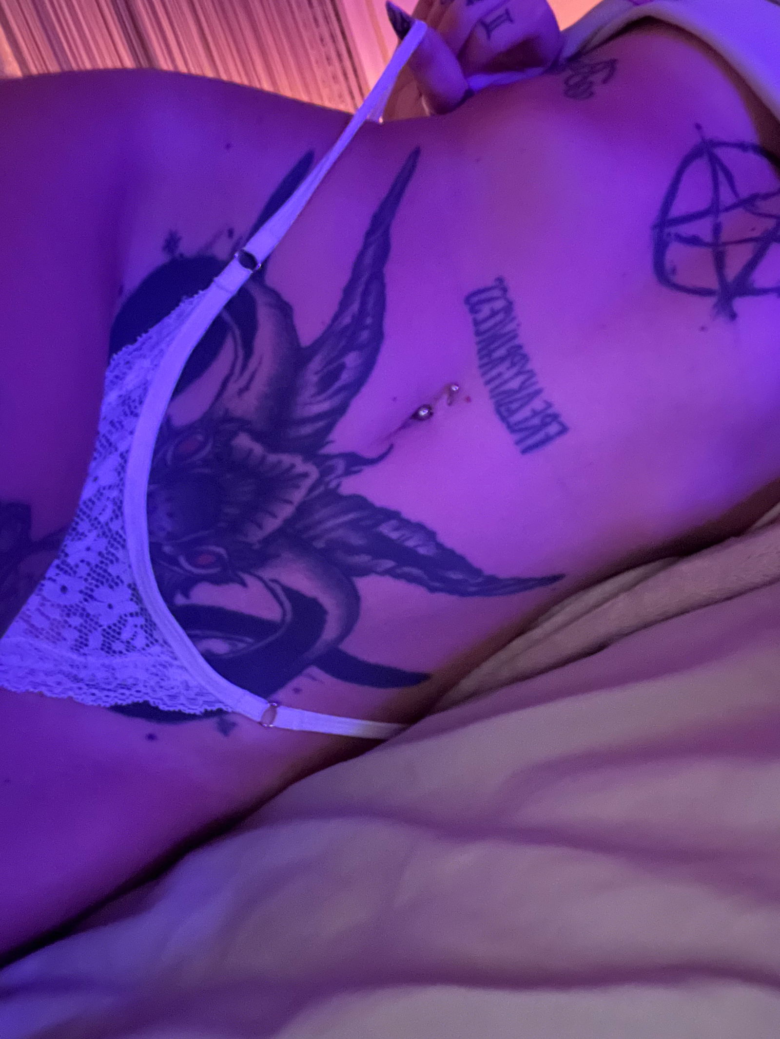 FannyFox profile banner