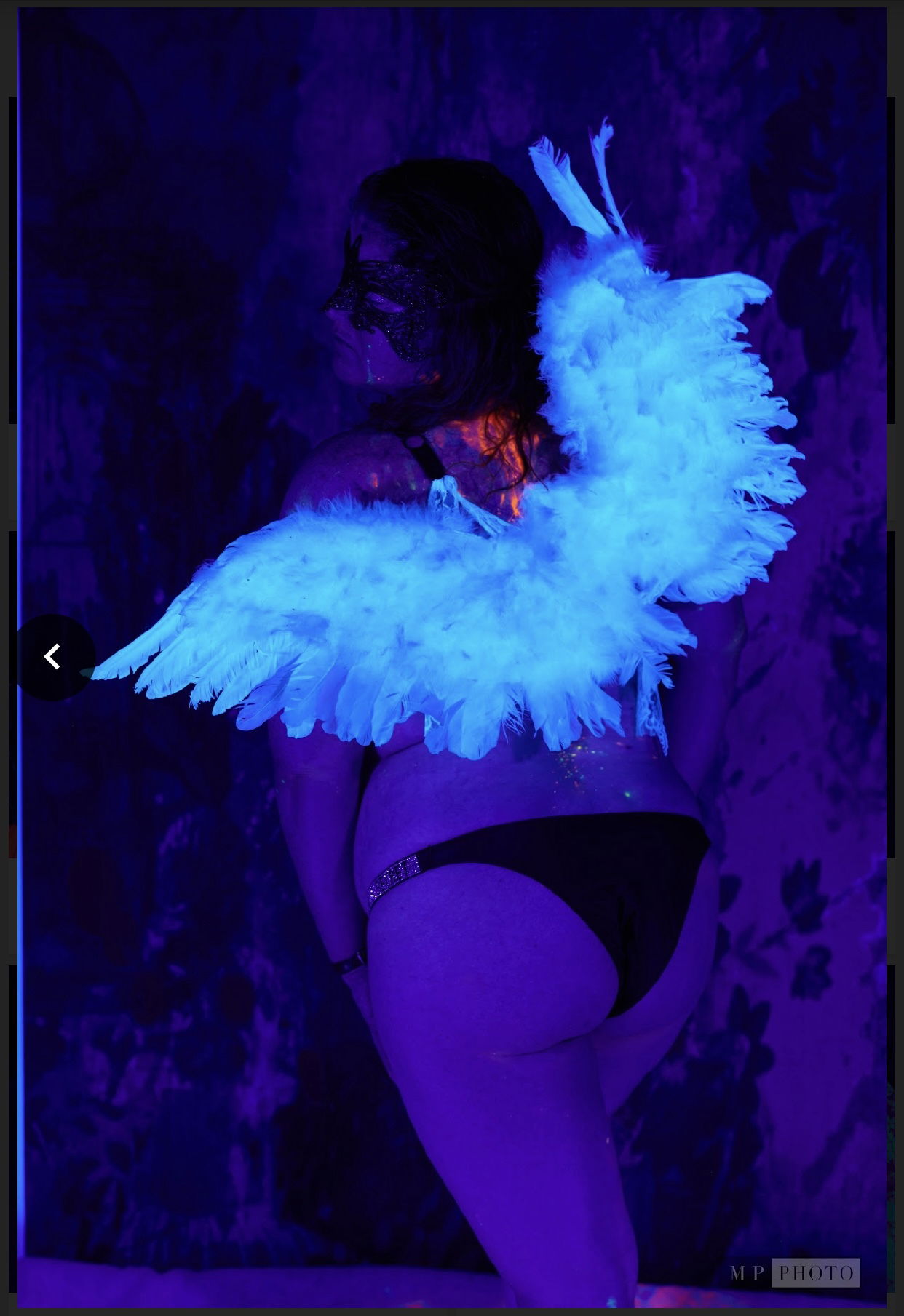 Vampira profile banner