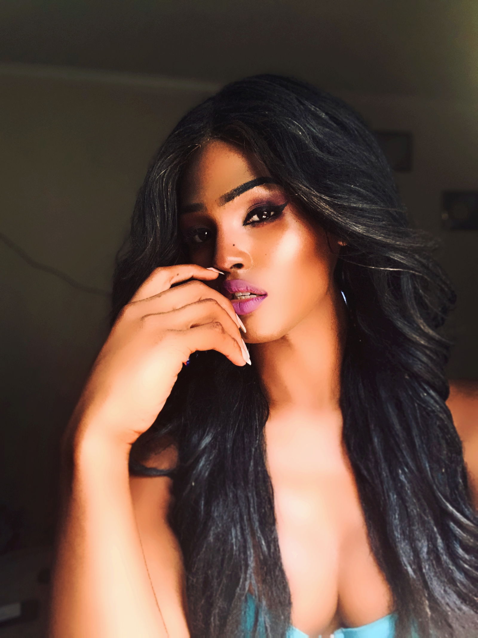 Whitneygotdamn profile banner