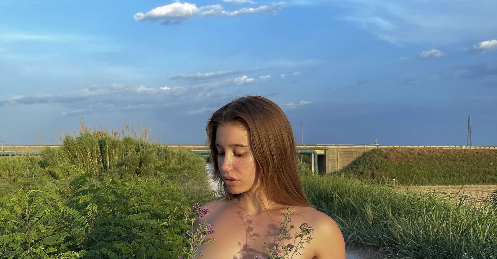 GiuliaMoon profile banner