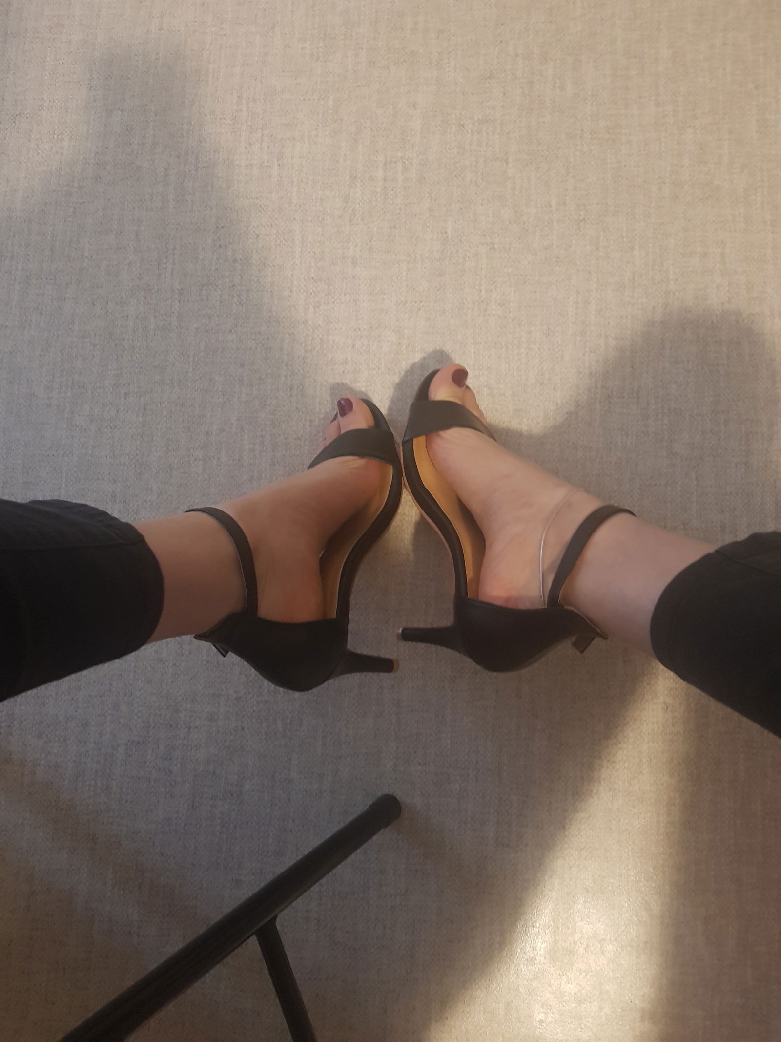 Lucie's feet 🇨🇵 profile banner