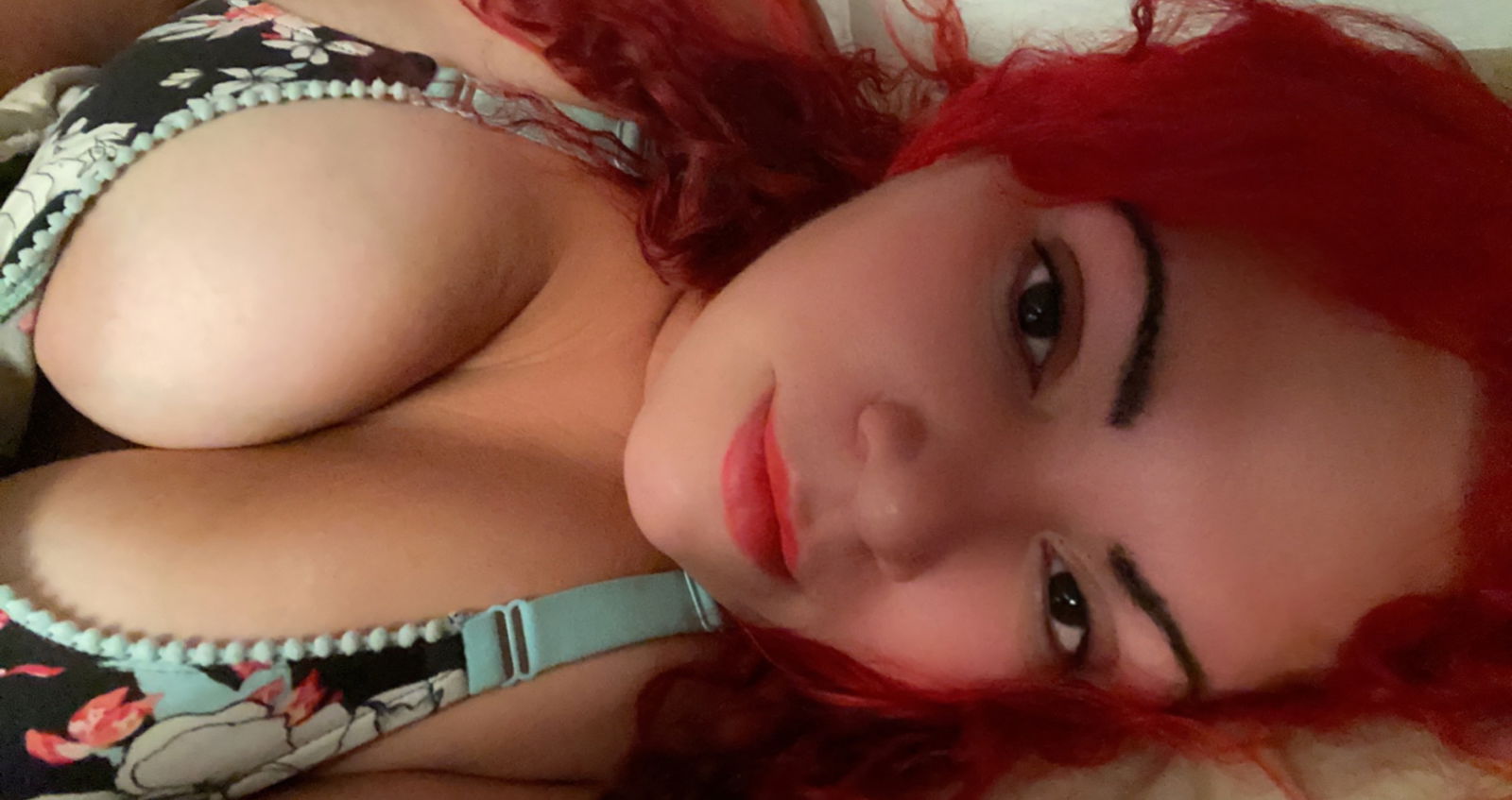 Paula Vega profile banner