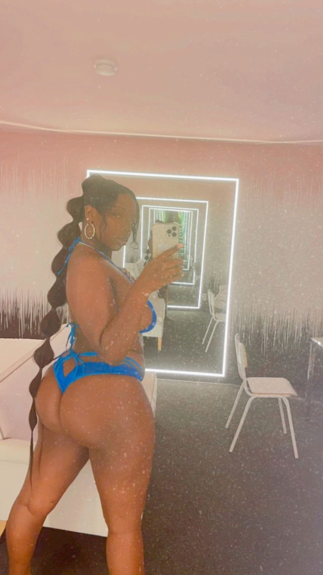 Chocolateeee profile banner