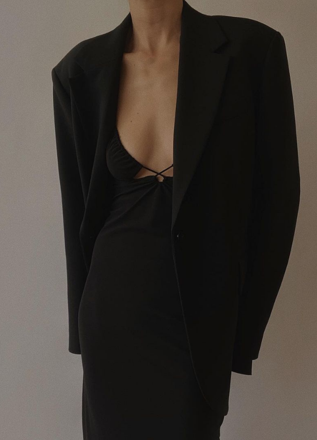 Elle Ray profile banner