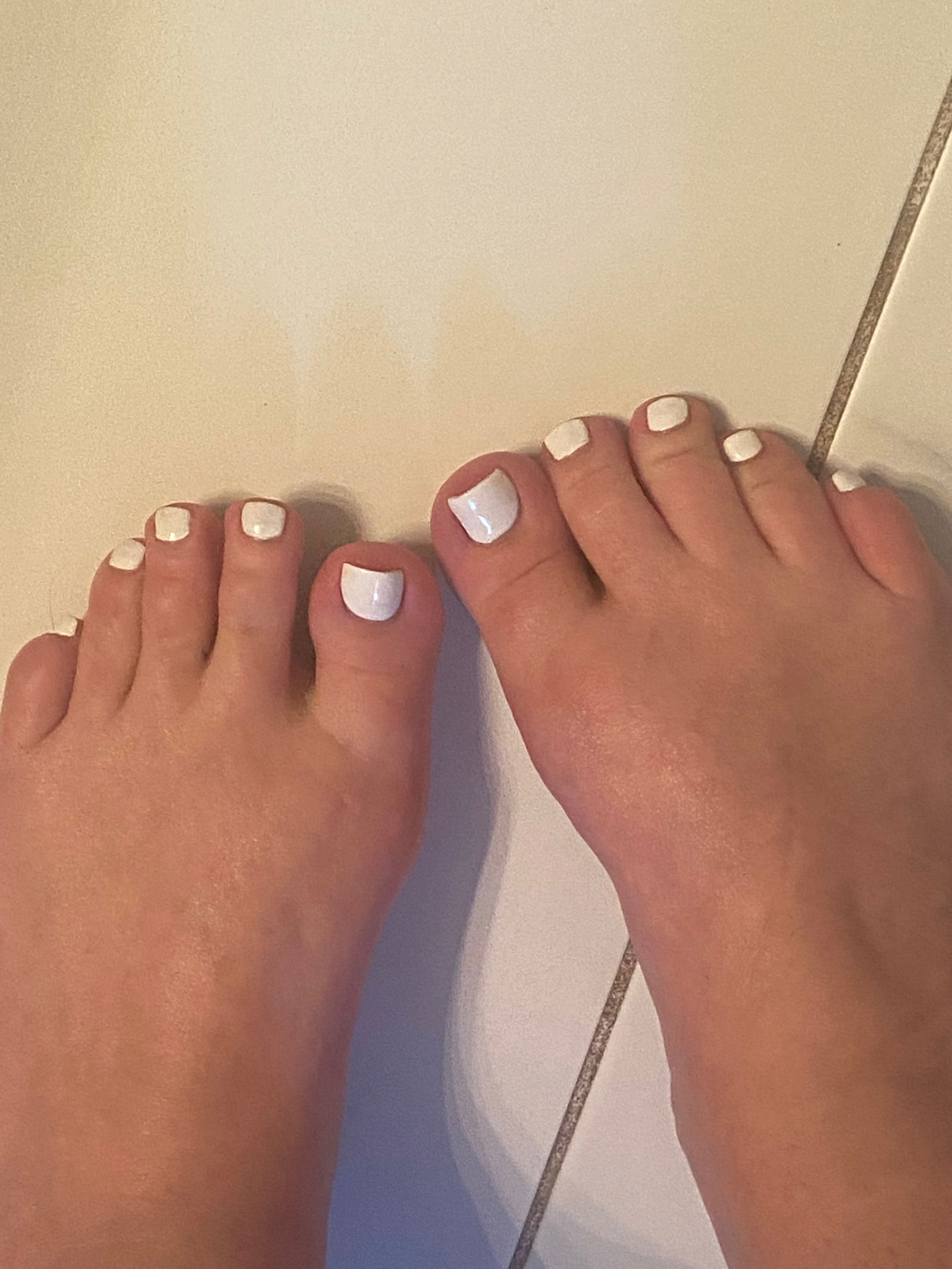 MyFeetAreHereForIt profile banner