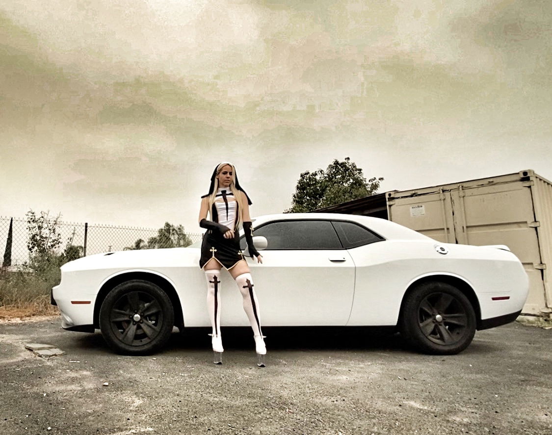Natalie Ward profile banner