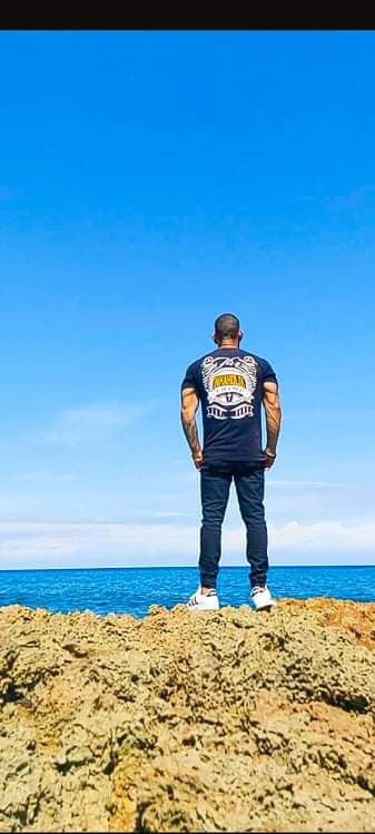 Building Muscle profile banner