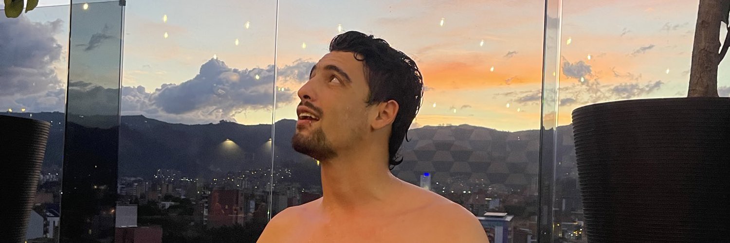 Oliver_Malik profile banner
