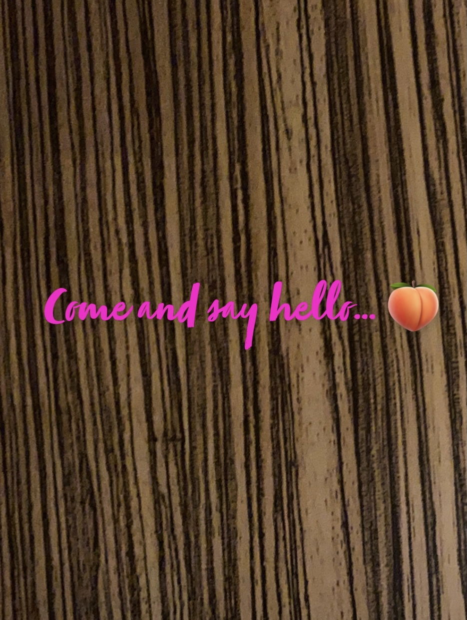 Peaches profile banner