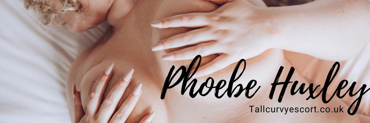Phoebe Huxley | Tall Curvy profile banner